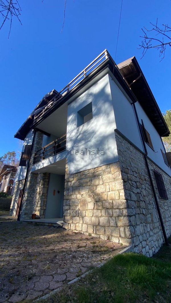 pentavano in vendita a Bobbio