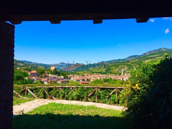 casa indipendente in vendita a Bobbio