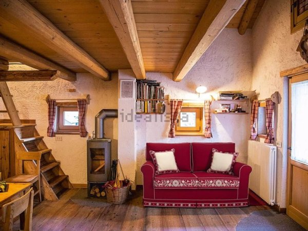 appartamento in vendita a Bobbio in zona Cassolo