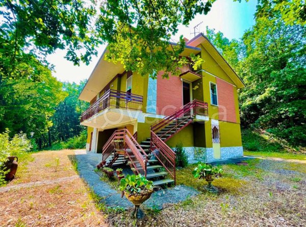 casa indipendente in vendita a Bobbio