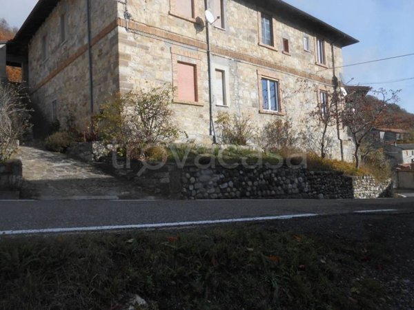 appartamento in vendita a Bobbio in zona Ceci