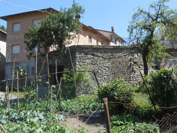 casa indipendente in vendita a Bobbio