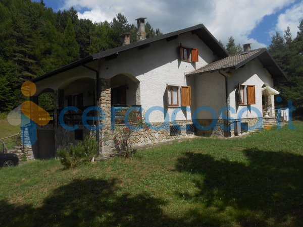 casa indipendente in vendita a Bobbio in zona Passo Penice