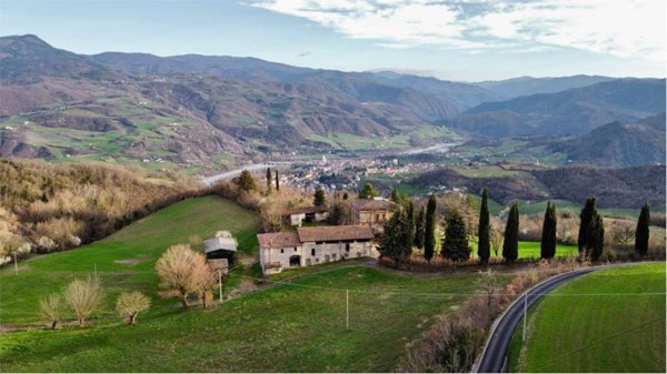 casa indipendente in vendita a Bobbio in zona Vaccarezza