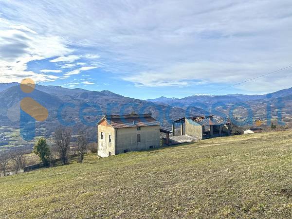 casa indipendente in vendita a Bobbio