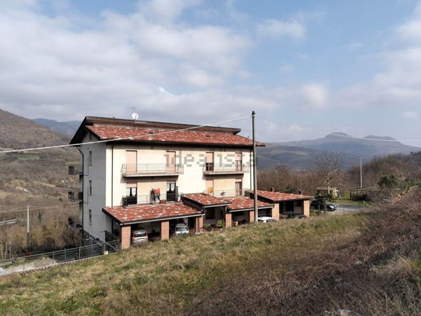 appartamento in vendita a Bobbio in zona Piancasale