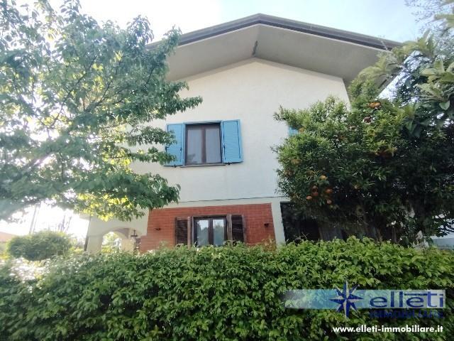 casa indipendente in vendita a Bobbio
