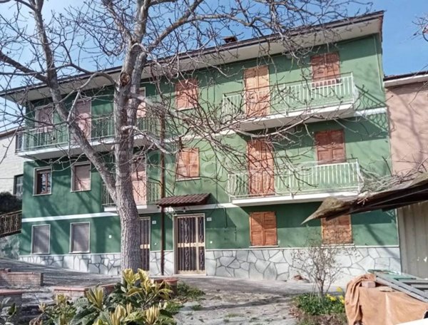 casa indipendente in vendita a Bobbio