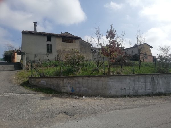 quadrivano in vendita a Borgonovo Val Tidone