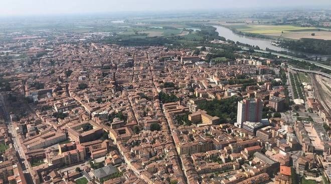 casa indipendente in vendita a Borgonovo Val Tidone