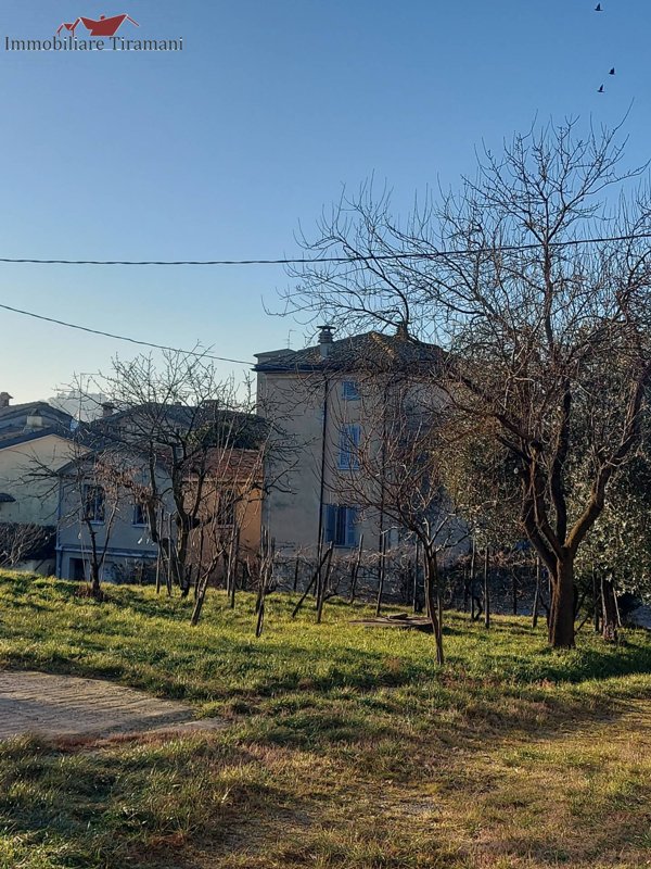 casa indipendente in vendita a Borgonovo Val Tidone in zona Corano