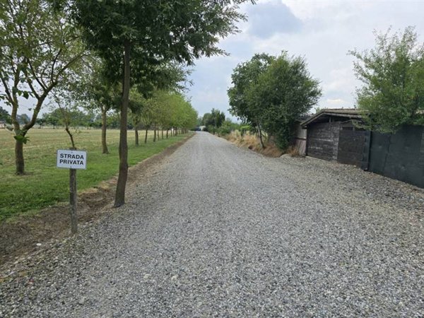 terreno agricolo in vendita a Borgonovo Val Tidone