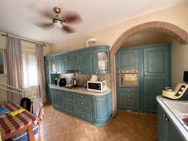 casa indipendente in vendita a Borgonovo Val Tidone