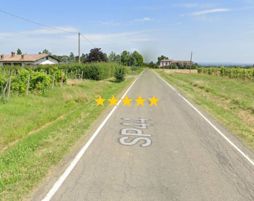 casa indipendente in vendita a Borgonovo Val Tidone