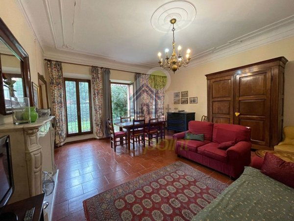 casa indipendente in vendita a Borgonovo Val Tidone