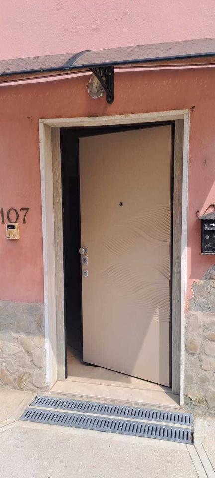 casa indipendente in vendita a Borgonovo Val Tidone in zona Mottaziana