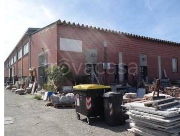 ufficio in vendita a Borgonovo Val Tidone