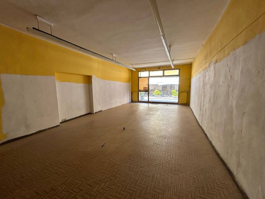 intera palazzina in vendita a Borgonovo Val Tidone