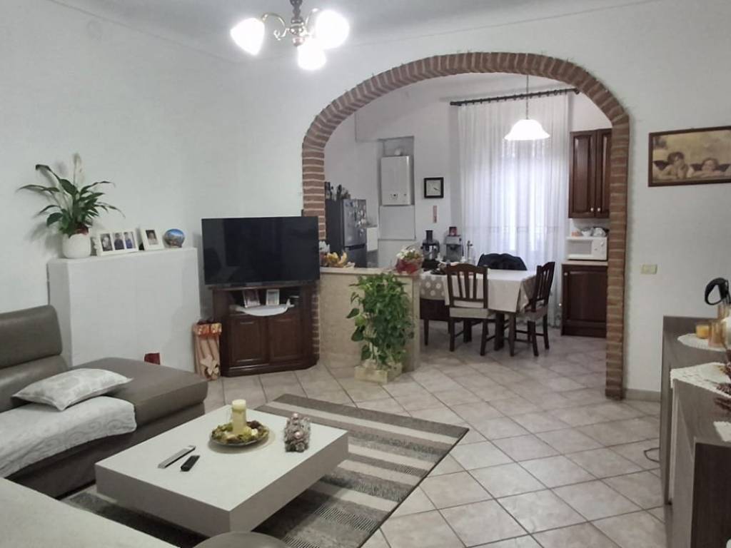 appartamento in vendita a Borgonovo Val Tidone