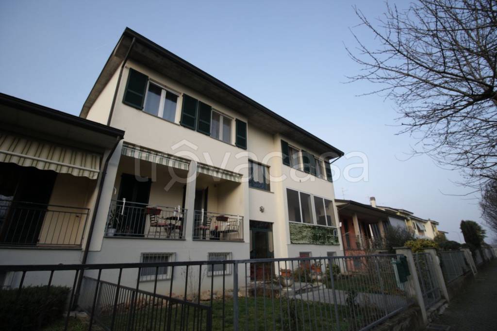 appartamento in vendita a Borgonovo Val Tidone