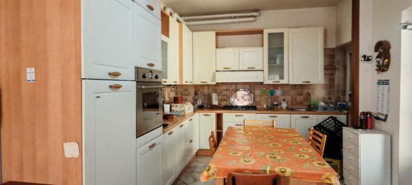 casa indipendente in vendita a Borgonovo Val Tidone