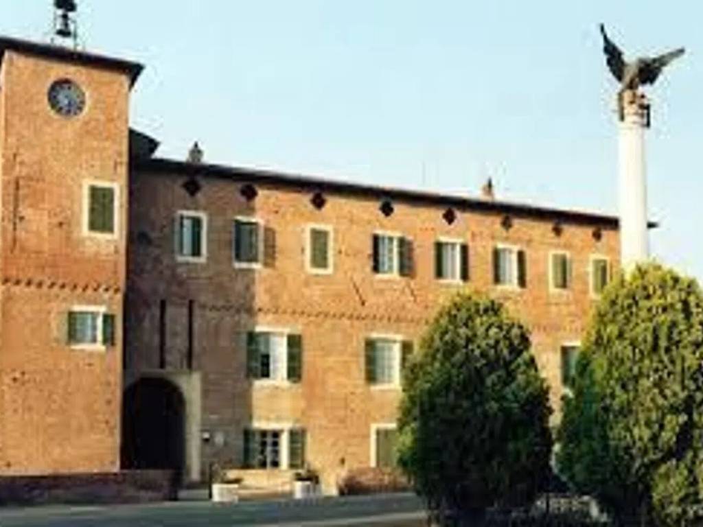 negozio in vendita a Borgonovo Val Tidone