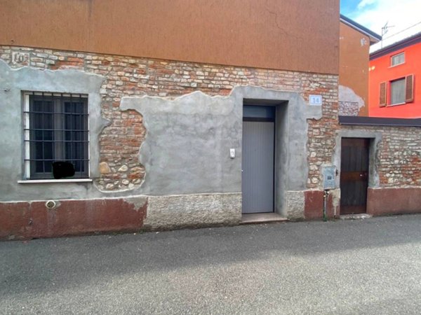 casa indipendente in vendita a Borgonovo Val Tidone