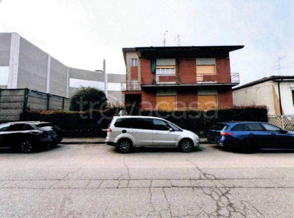 appartamento in vendita a Borgonovo Val Tidone
