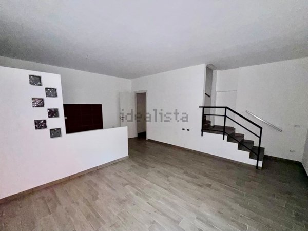 casa indipendente in vendita a Borgonovo Val Tidone