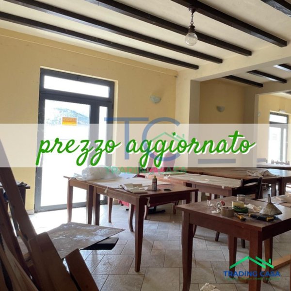 casa indipendente in vendita a Cadeo in zona Roveleto
