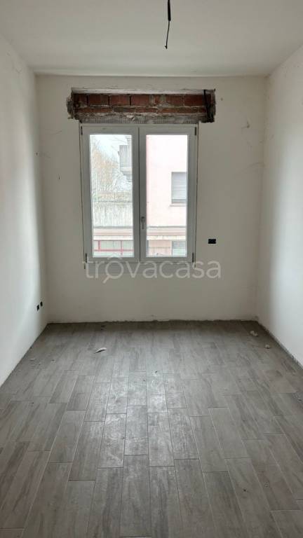 appartamento in vendita a Cadeo in zona Roveleto