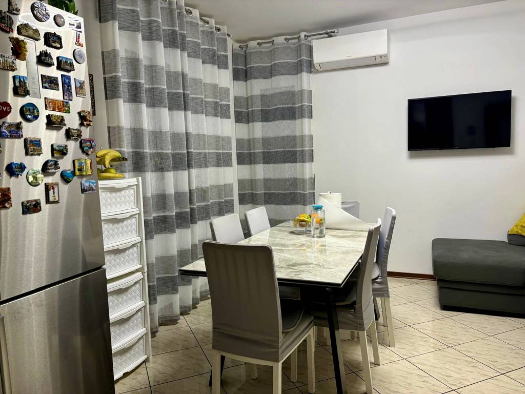 appartamento in vendita a Cadeo in zona Roveleto