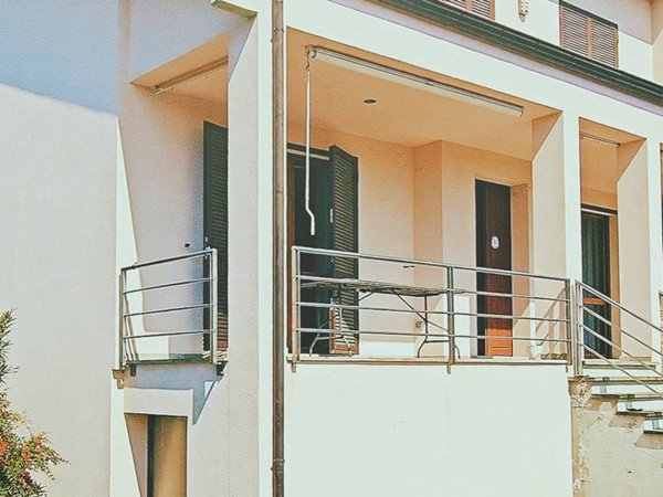 casa indipendente in vendita a Cadeo in zona Fontana Fredda