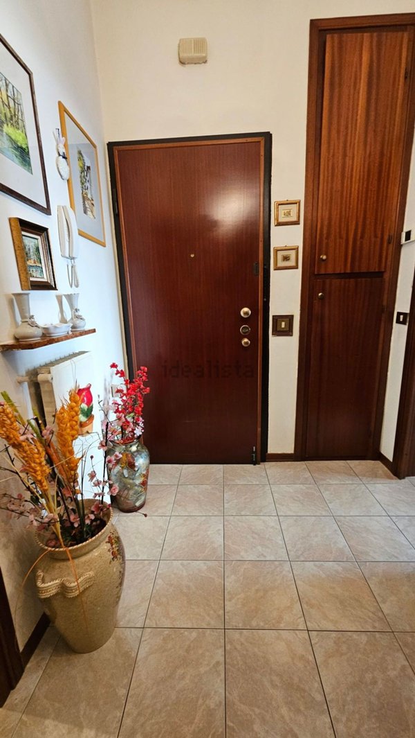appartamento in vendita a Cadeo in zona Roveleto