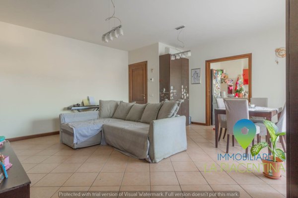 appartamento in vendita a Cadeo in zona Roveleto