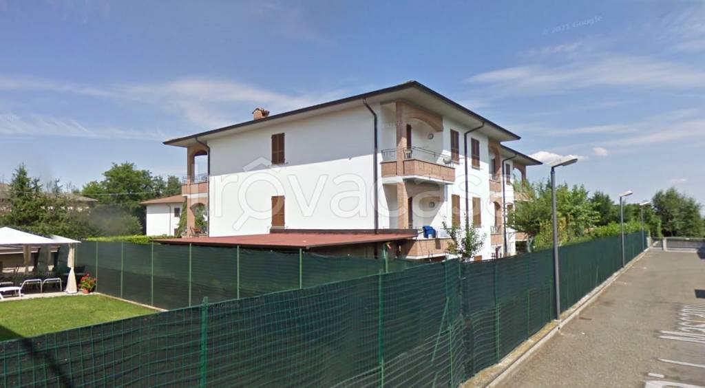 casa indipendente in vendita a Cadeo in zona Fontana Fredda