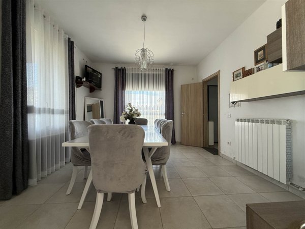casa indipendente in vendita a Cadeo in zona Fontana Fredda