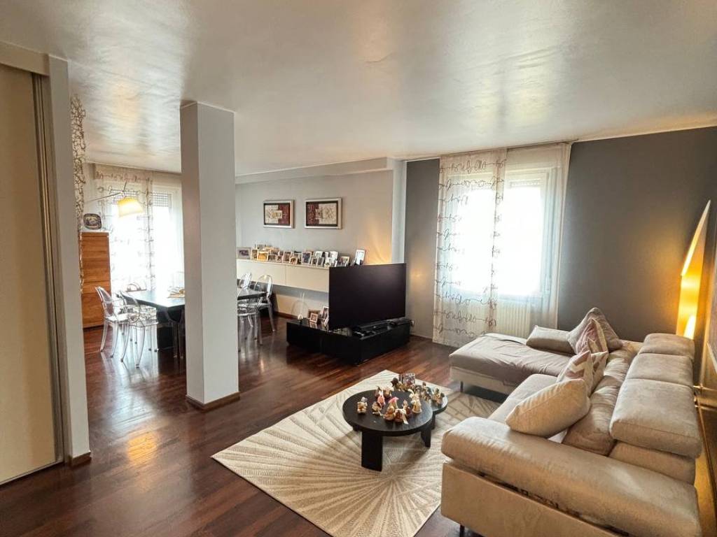 appartamento in vendita a Cadeo in zona Roveleto