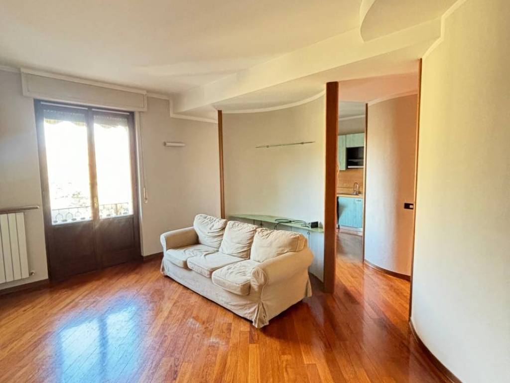 appartamento in vendita a Cadeo in zona Roveleto