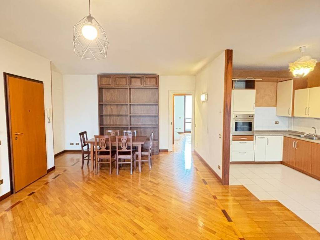 appartamento in vendita a Cadeo in zona Roveleto