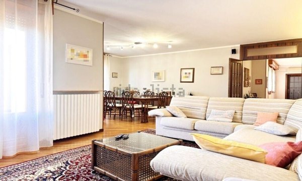 appartamento in vendita a Cadeo in zona Roveleto