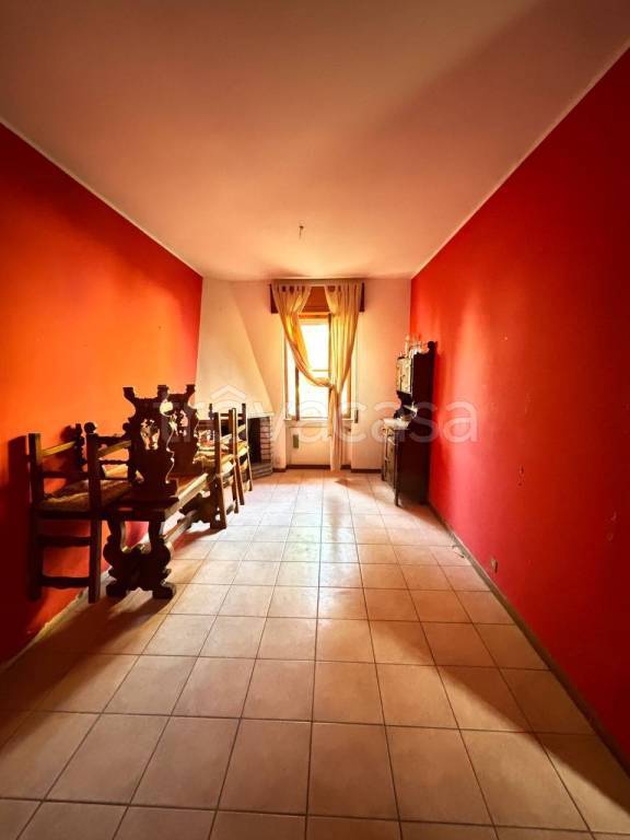 appartamento in vendita a Cadeo in zona Roveleto