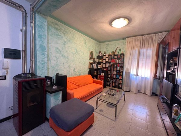 appartamento in vendita a Cadeo in zona Roveleto