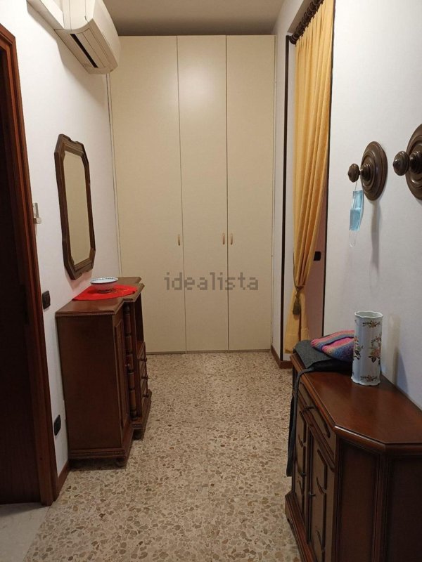 appartamento in vendita a Cadeo in zona Roveleto