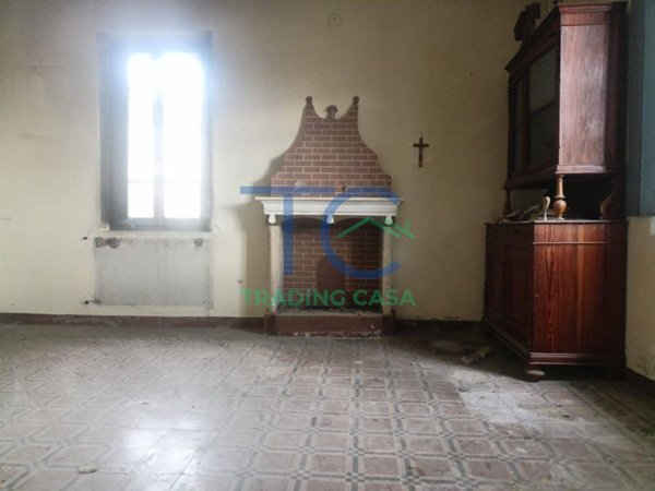 casa indipendente in vendita a Cadeo