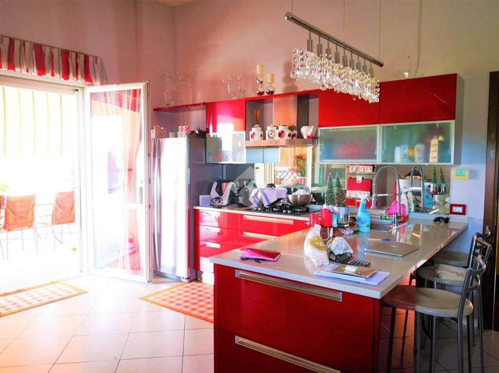 appartamento in vendita a Cadeo in zona Roveleto