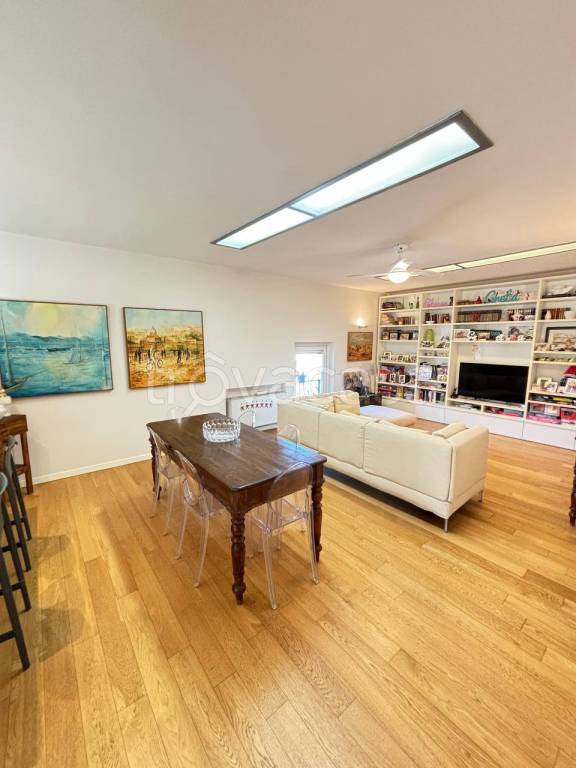 appartamento in vendita a Cadeo in zona Roveleto