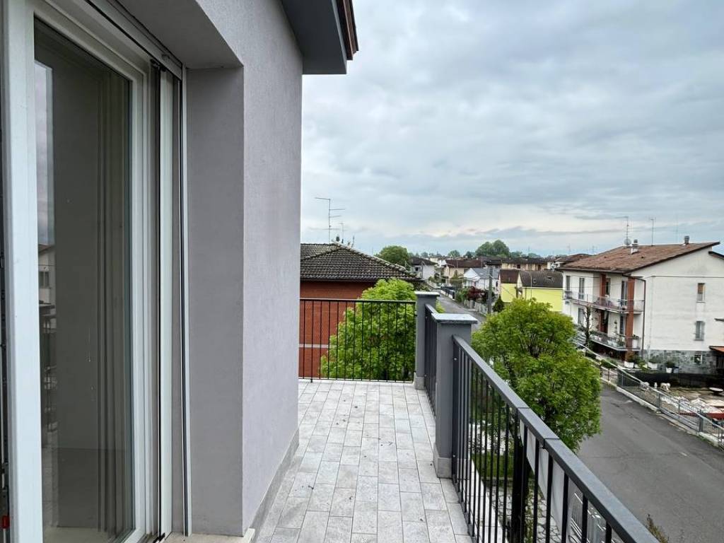 appartamento in vendita a Cadeo in zona Roveleto