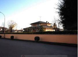 casa indipendente in vendita a Cadeo in zona Roveleto