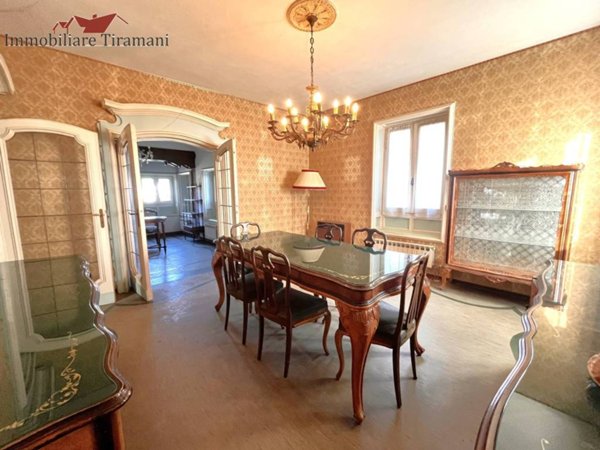 casa indipendente in vendita a Cadeo in zona Roveleto
